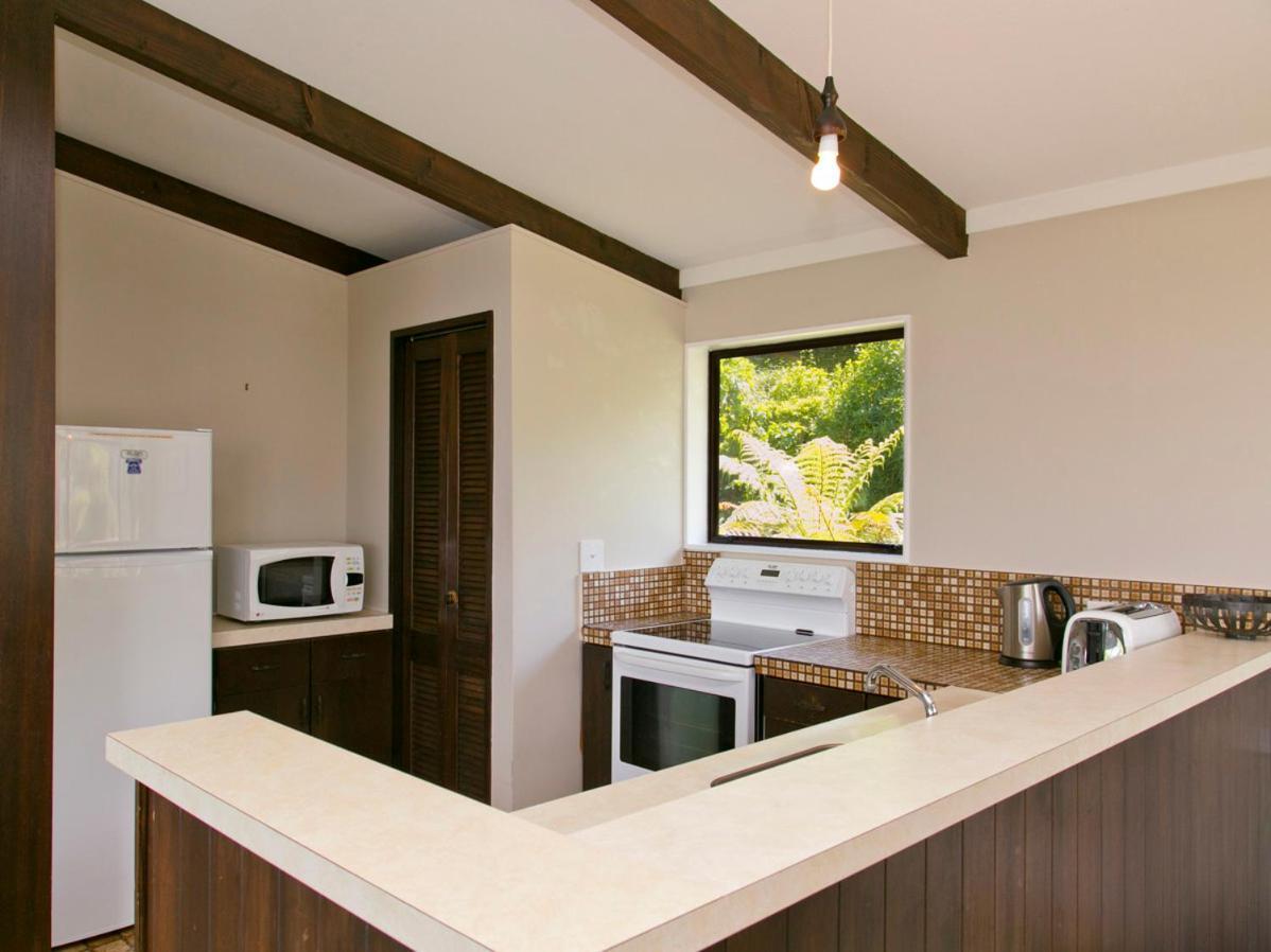 Acacia View At No 3 - Acacia Bay Holiday Home Taupo Eksteriør billede