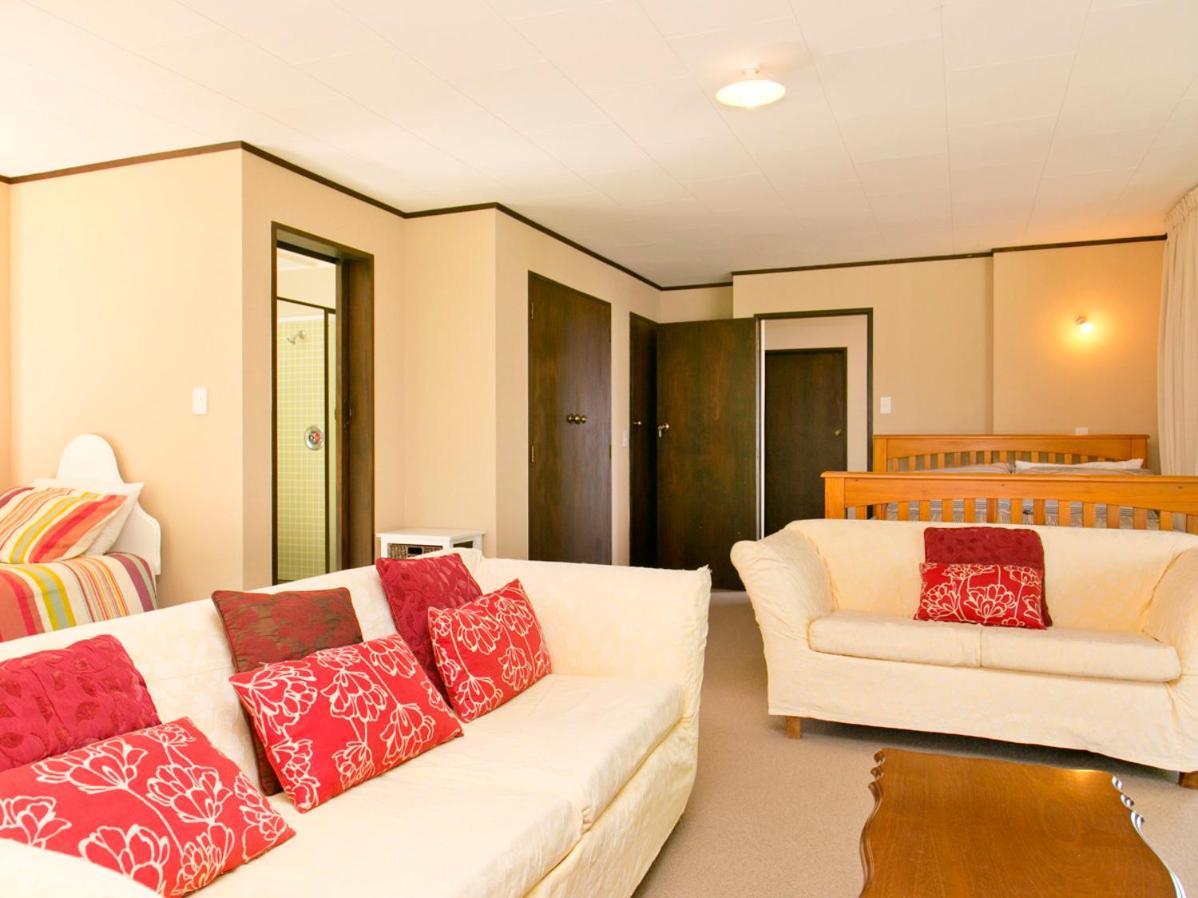 Acacia View At No 3 - Acacia Bay Holiday Home Taupo Eksteriør billede